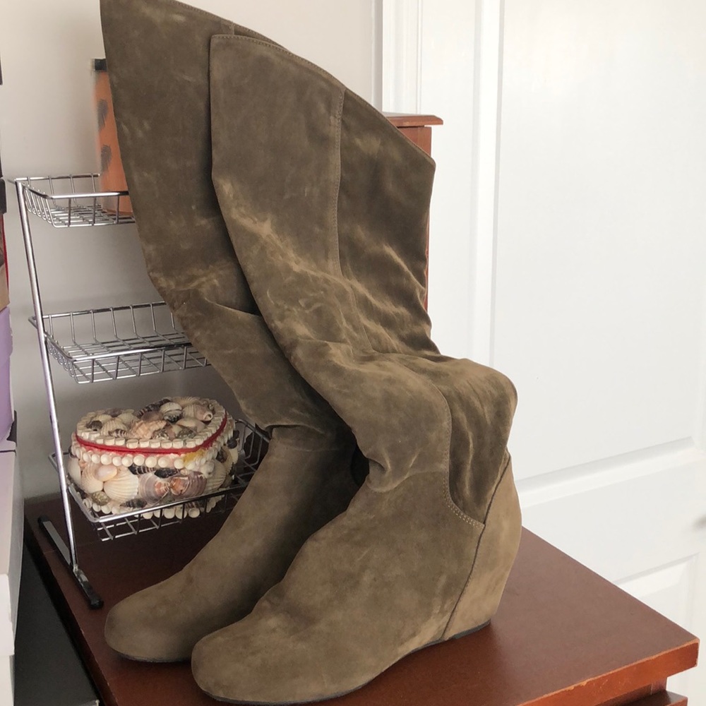Shade boots